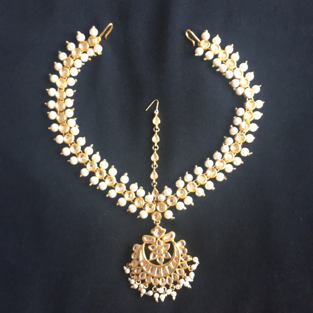 Bridal pearl and kundan matha patti for brides